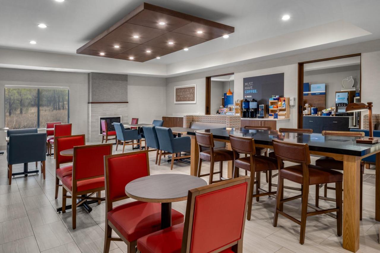 Holiday Inn Express & Suites Graham By Ihg Eksteriør billede